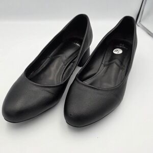 Halston Black Faux Leather Block Heel‎ Pumps Women's Size 9.5 Comfort Classic